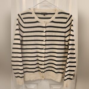 Quince Mongolian Cashmere Cardigan Sweater